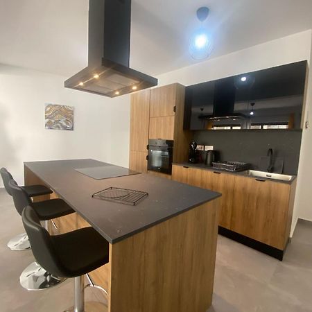 Brand New 2 Bedroom Apartment Pietà エクステリア 写真