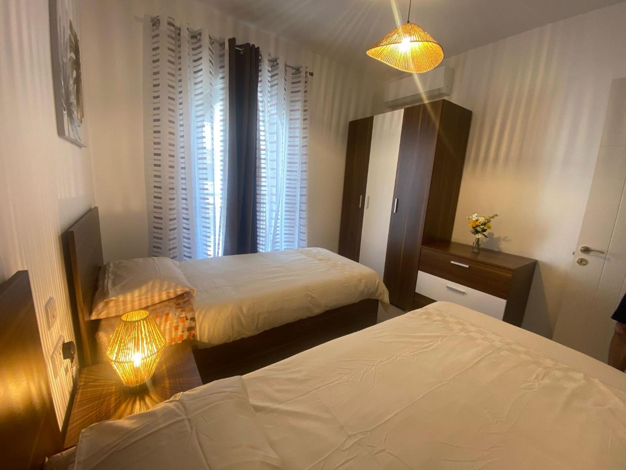 Brand New 2 Bedroom Apartment Pietà エクステリア 写真