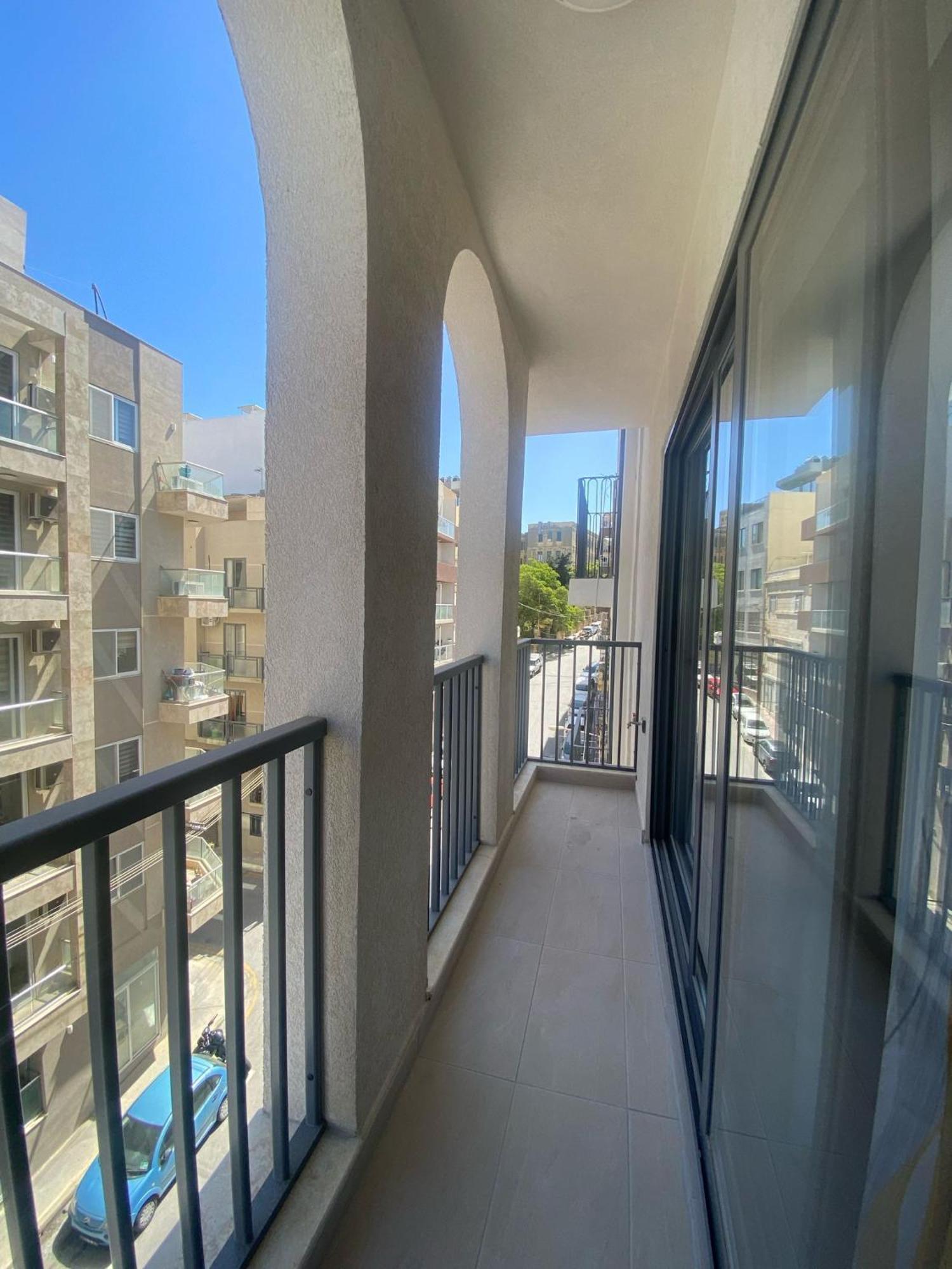 Brand New 2 Bedroom Apartment Pietà エクステリア 写真